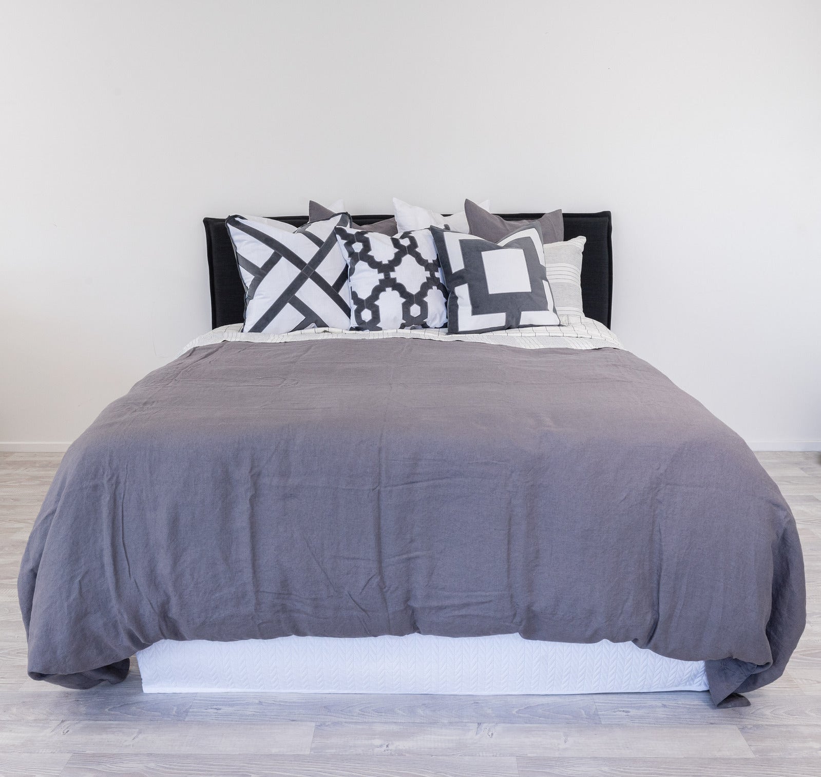 Linen Quilt Cover Set - Charcoal - Queen/King Size